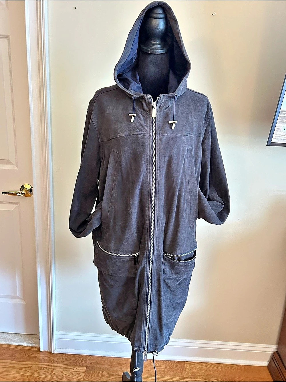 Michael Kors Hooded Leather Jacket in Charcoal Grey Large Like New
